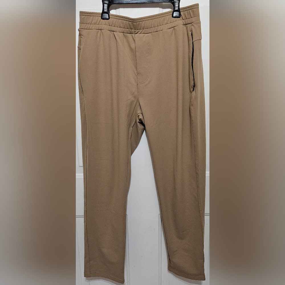 NWT Men's 32/30 Public Rec All Day Every Day Joggers